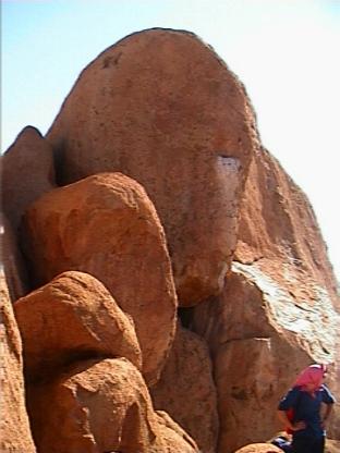 Spitzkoppe5.jpg (21829 bytes)